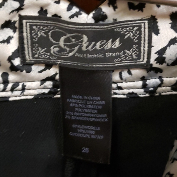 Guess Dress Shorts - Picture 3 of 3